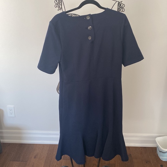 Banana republic dress. Worn once and in excellent condition - Picture 4 of 7